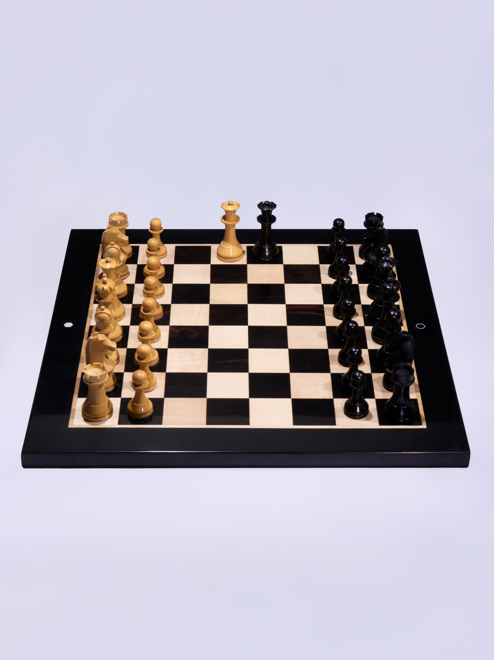 Official World Chess Set Black Edition