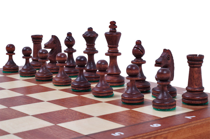 Tournament No. 4 Chess Set