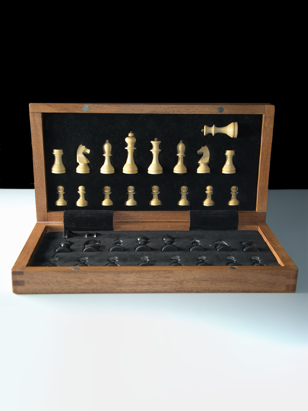 Jeu d'échecs de voyage World Chess