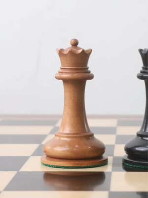 Jeu d'échecs Staunton type Cooke de 1849 - Pièces en bois d'ébène et buis vieilli, avec échiquier et coffret