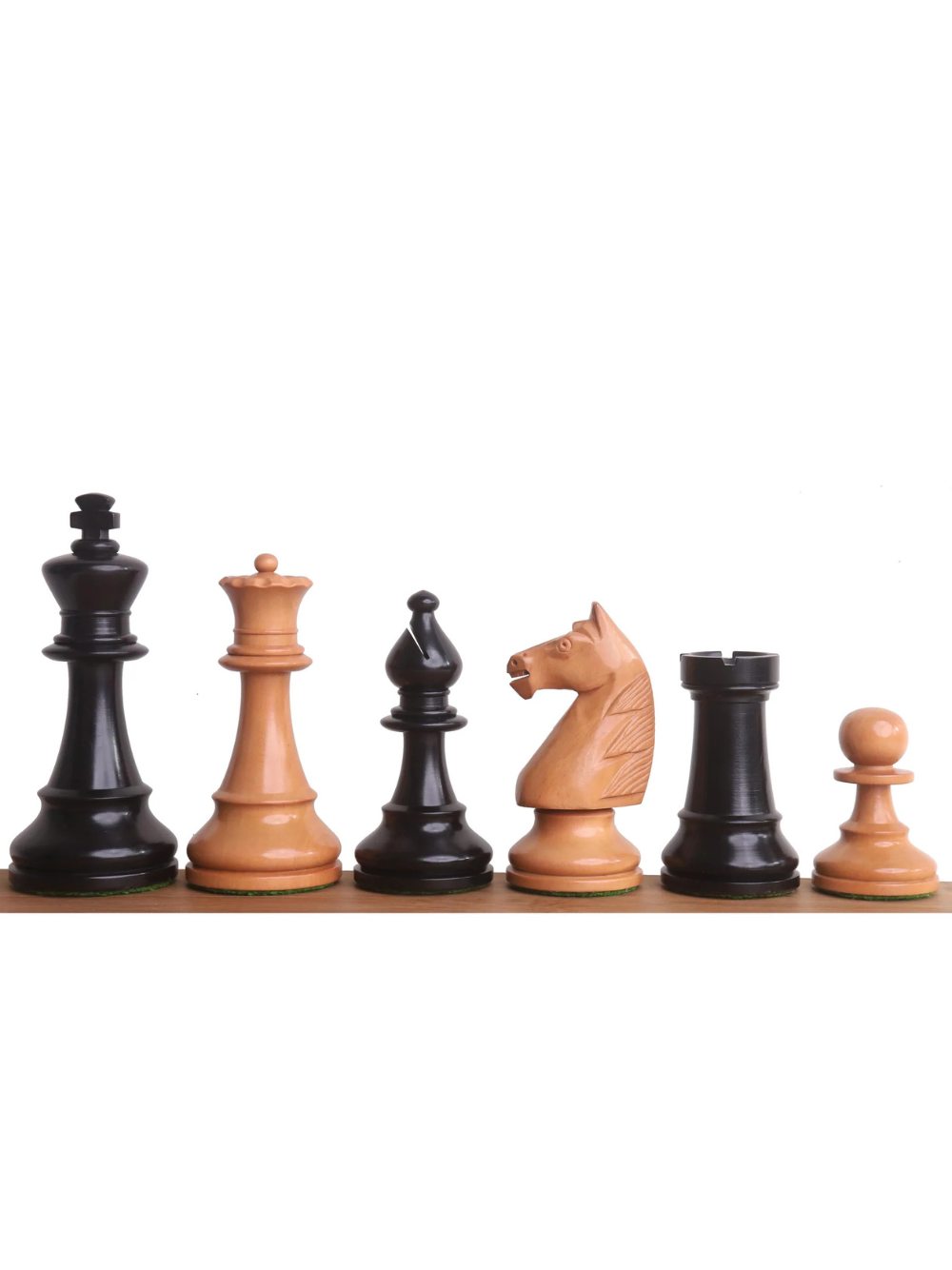 Staunton-Schachfiguren des französischen Großmeisters, antikisierter Buchsbaum, 10,4 cm König