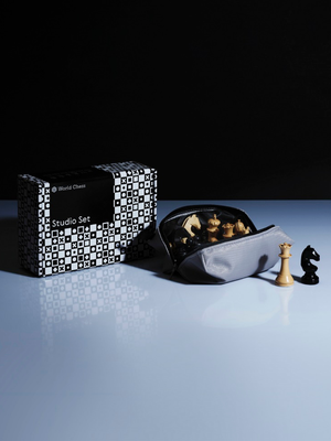 Official World Chess Studio Pieces