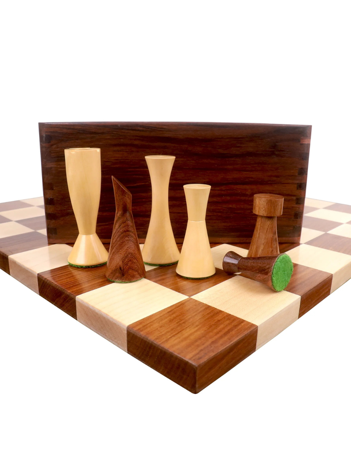 Set di scacchi ponderato Minimalist Tower Series 3,4" - pezzi in palissandro dorato, scacchiera e scatola