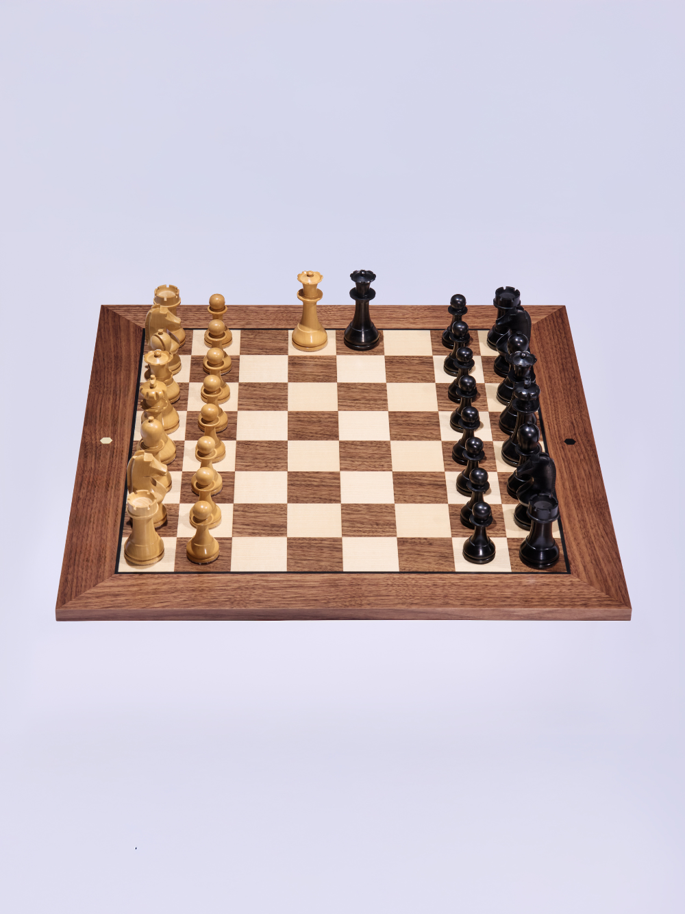 World Chess Championship Set (Walnut Edition)