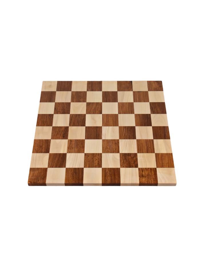 Plansza do szachów z drewna różanego Golden Rosewood i klonu, z widocznym rysunkiem słojów