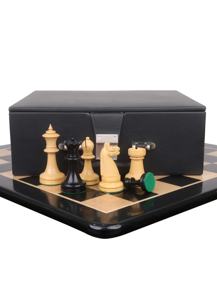 Replika zestawu American Chess Company z początku XX wieku – figury z hebanu z planszą i pudełkiem