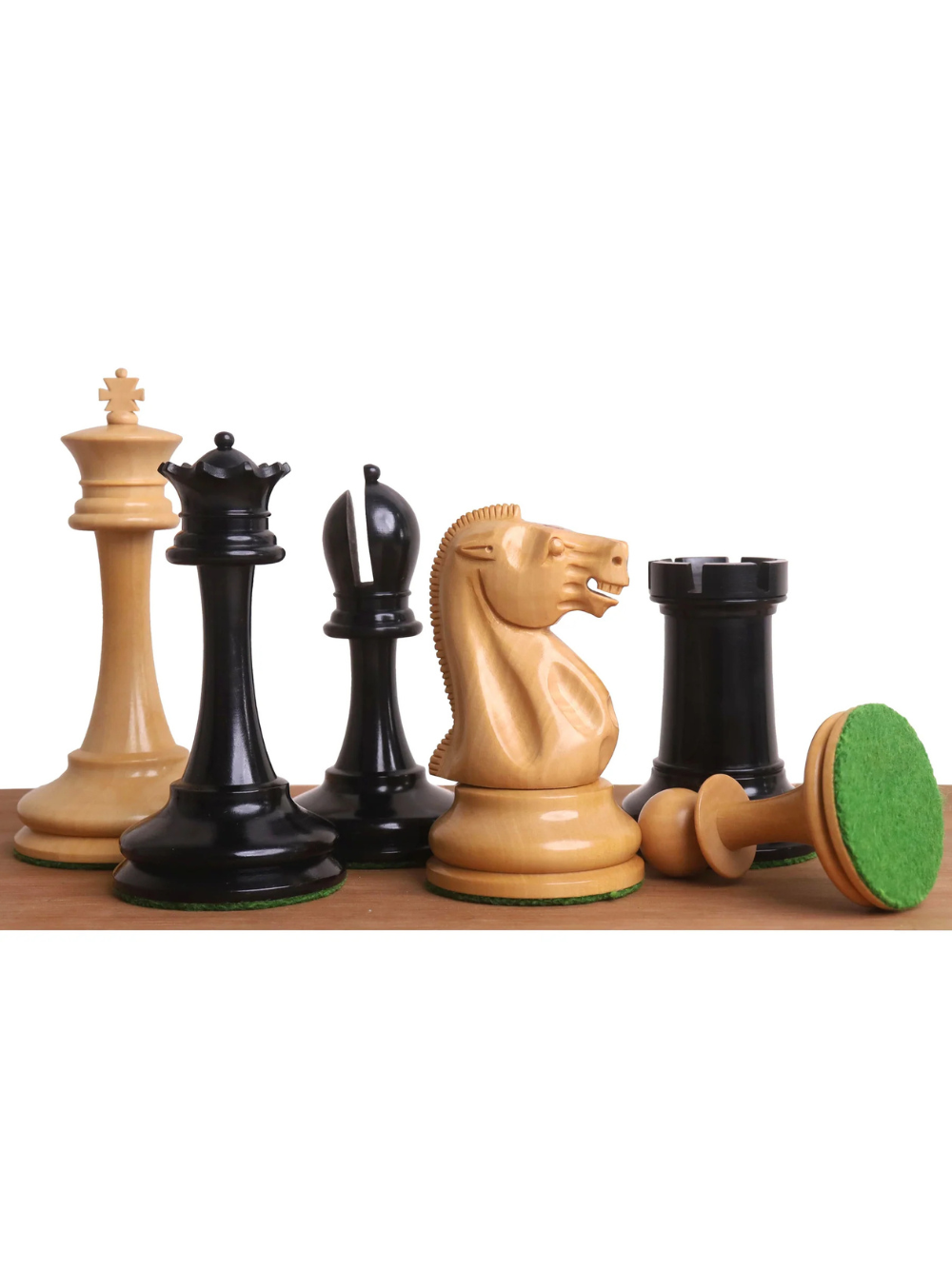 Piezas de ajedrez de lujo reproducidas del siglo XIX B and Co en madera de ébano y boj - Rey de 4.2"