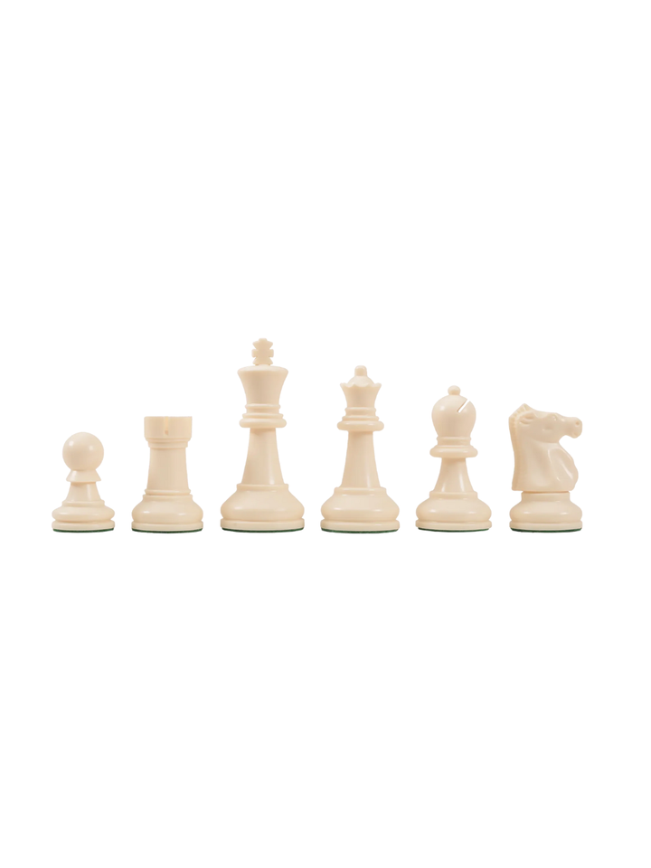 Piezas de ajedrez de plástico de la serie definitiva de torneos Bobby Fischer - Rey de 3.75"