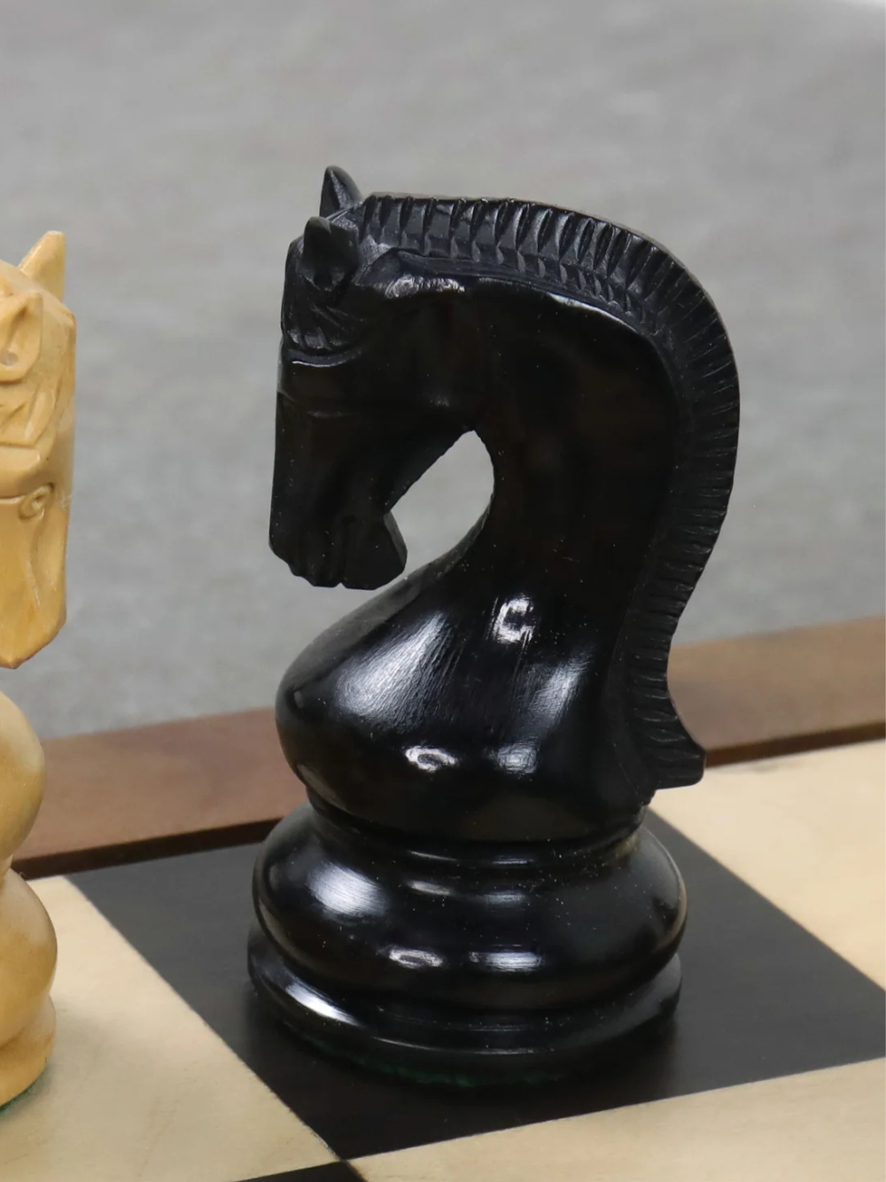 4" Leningrad Staunton Chess Set - Pieces in Ebonised Boxwood with Board and Box