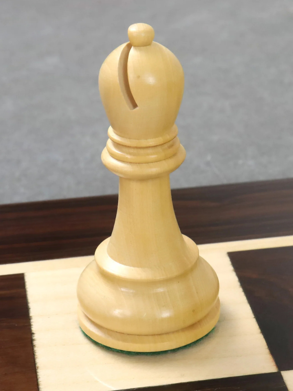 Leningrad Staunton Schachfiguren Palisander &amp; Buchsbaum - 4" König