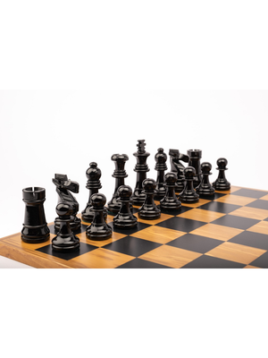 ‘Olivewood’ Chessboard with thin Olive frame