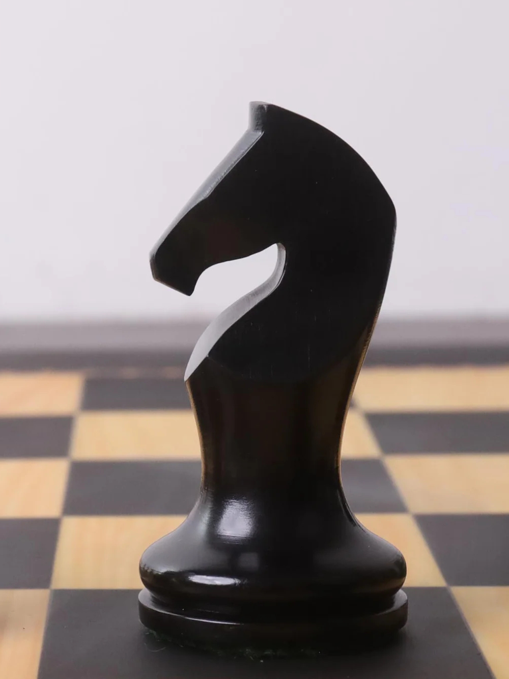3.9" Zadar Series Modern Minimalist Chess Pieces - Weighted Ebonised Boxwood