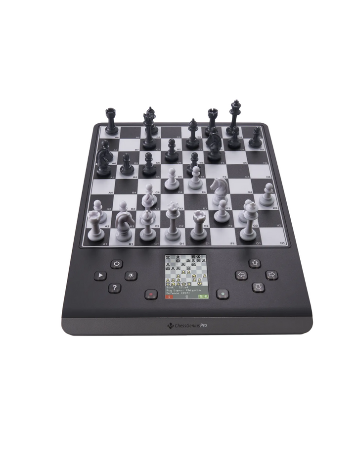 Computer Scacchistico ChessGenius Pro 2024