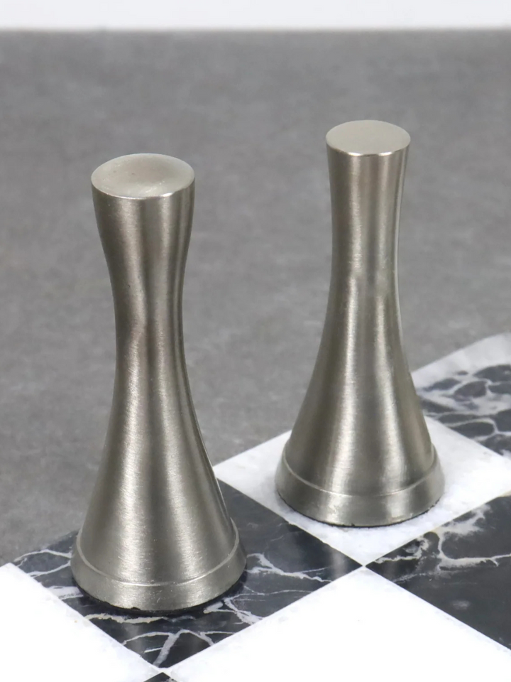 Juego de piezas de ajedrez de lujo de metal de latón de la serie Torre de 3.1" - Solo piezas - Plata y Antiguo