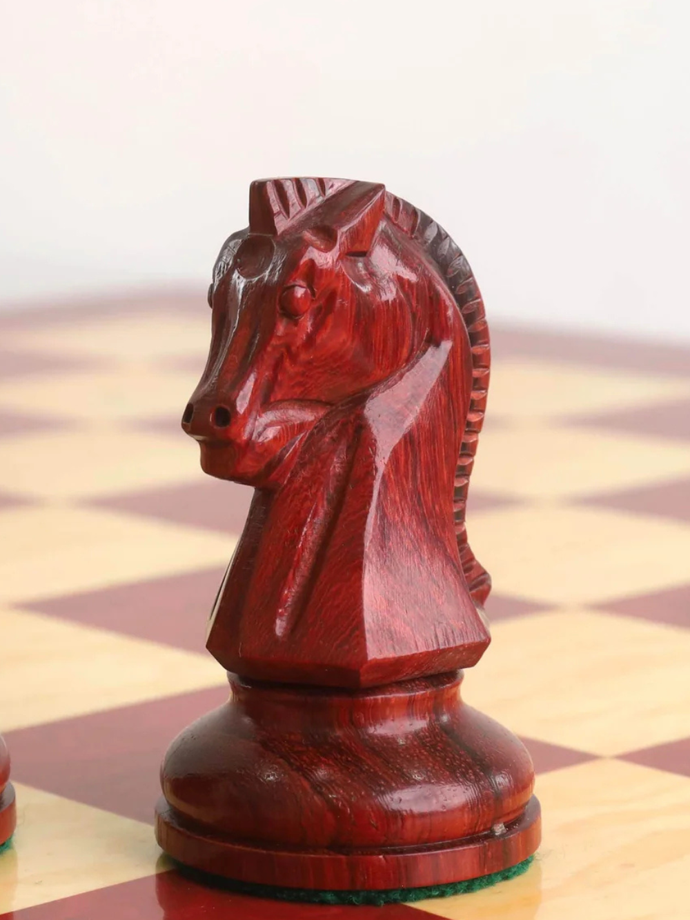 1950s' Fischer Dubrovnik Chess Pieces Only Set - Bud Rosewood & Boxwood - 3.8 " King