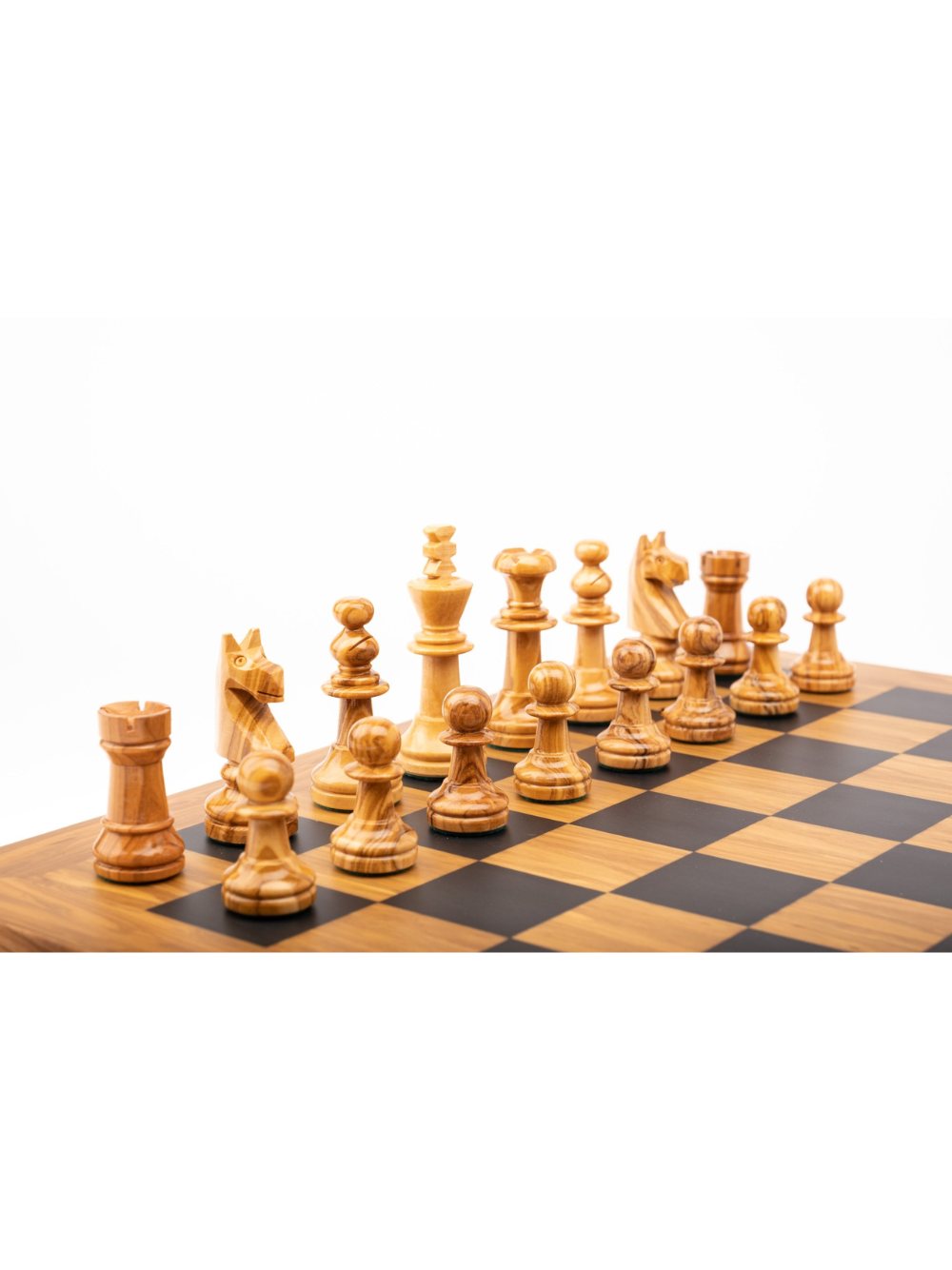 English model nº5 chess set olive wood pieces  and board