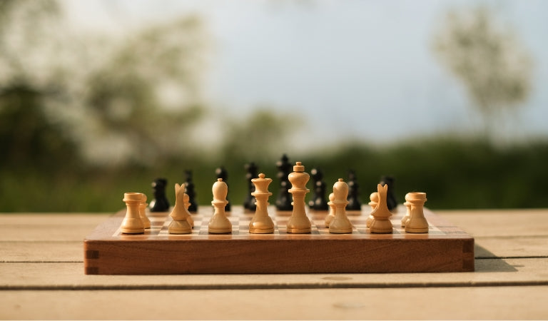 The Queens Gambit Saison 2 : Le Jeu De La Dame : 4 Raisons Qui Font Le Succes De La Serie Netflix The Queens Gambit Saison 2 : Le Jeu De La Dame : 4 Raisons Qui Font Le Succes De La Serie Netflix
