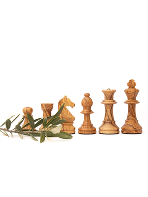 Olivewood Staunton Europa №6 Chess Pieces