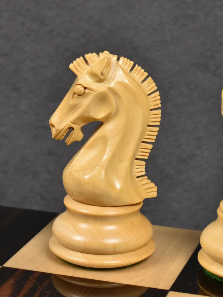 Figurki szachowe Staunton z serii Craftsman 3,9" podwójnie wyważone, z hebanowego drewna