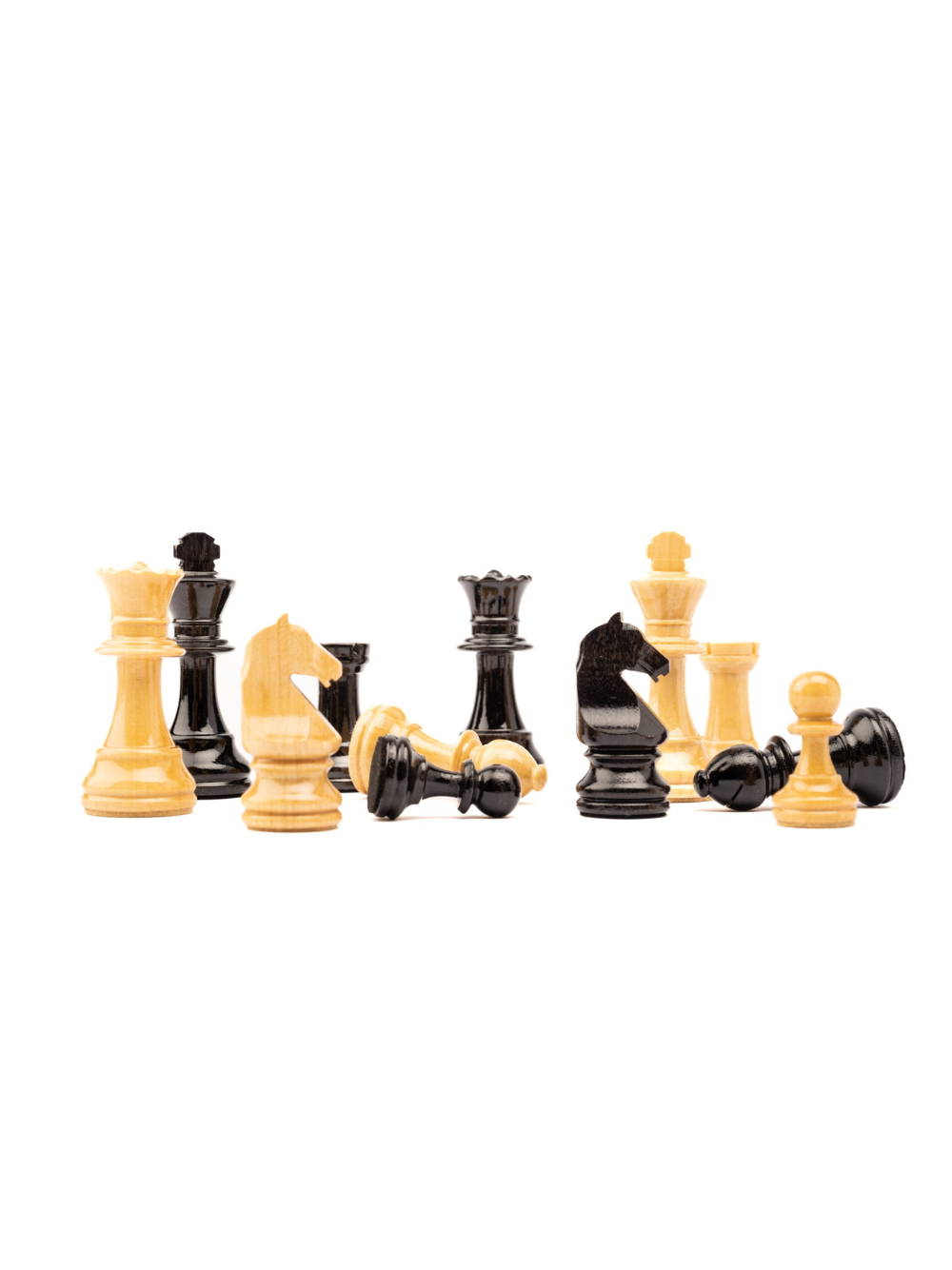 Staunton Europa nº3 chess weighted pieces – BLACK