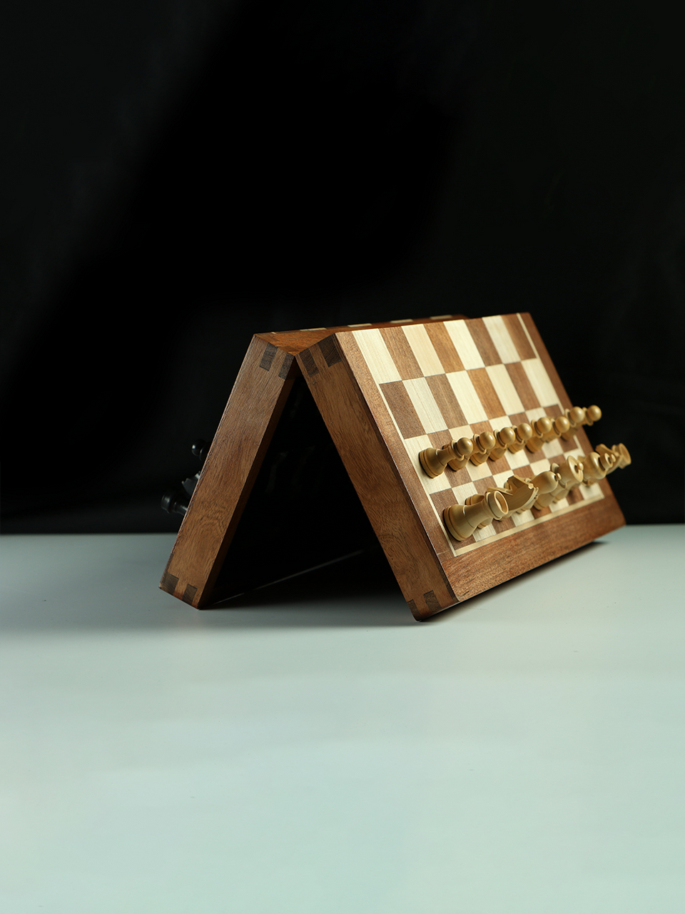Jeu d'Echecs Trois Joueurs en Bois Pliant