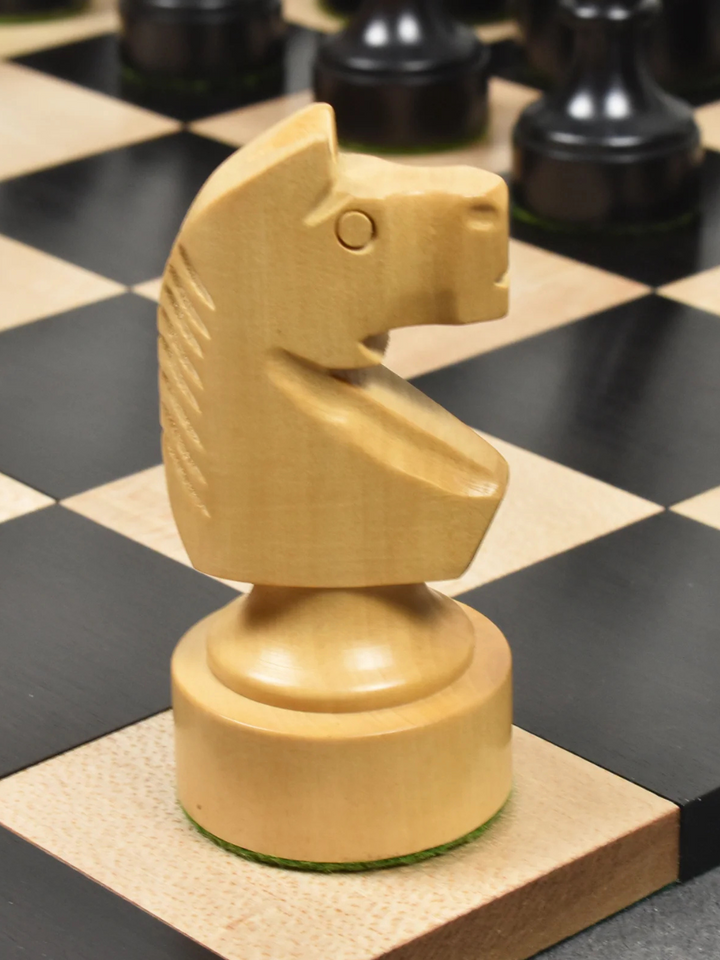 Pezzi di Scacchi Staunton Bundesform Tedeschi - Legno di Bosso Ebonizzato - Re 3,8"