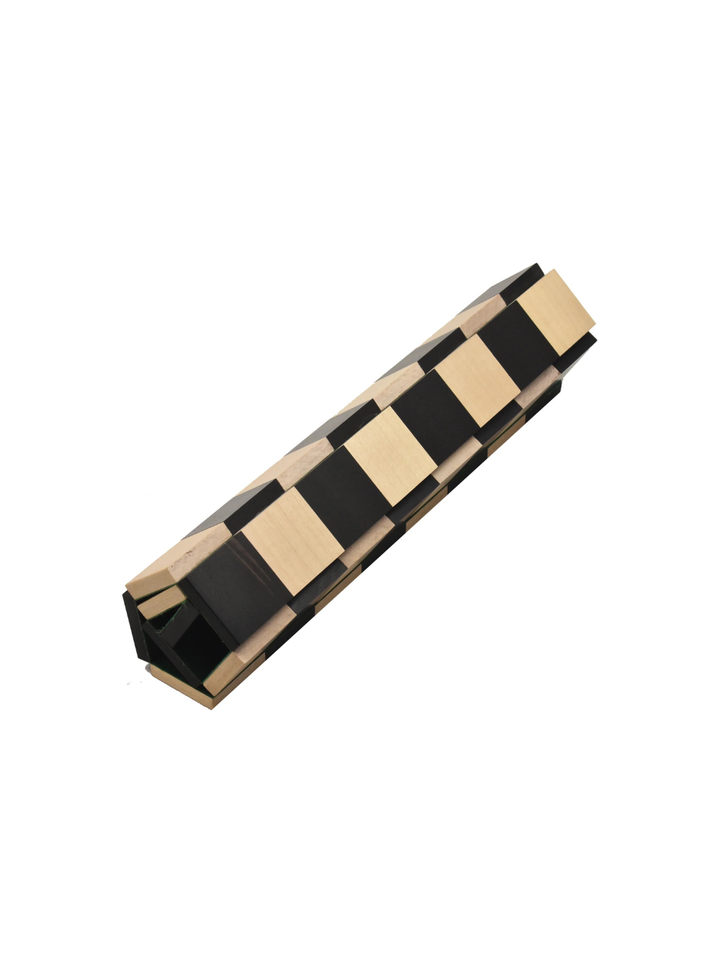 Set di scacchi contemporaneo Tower 3,9" in ottone con scacchiera in ebano da 15"