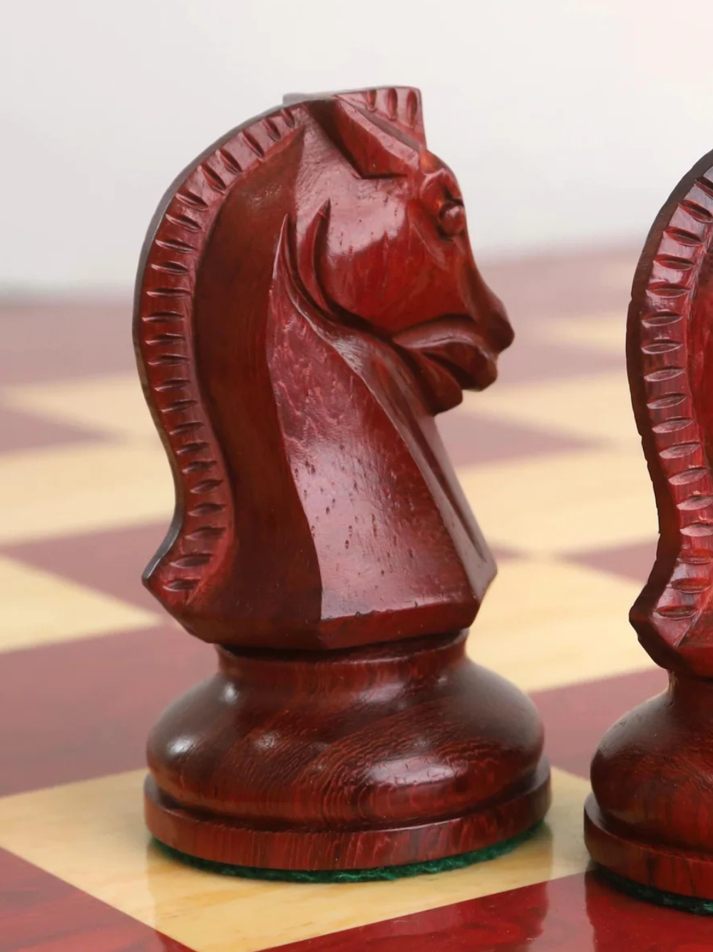 1950s' Fischer Dubrovnik Chess Pieces Only Set - Bud Rosewood & Boxwood - 3.8 " King