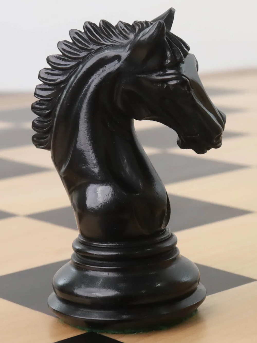Pièces d'échecs de luxe Staunton, chevalier incliné de 4,5 pouces, en bois d'ébène et buis