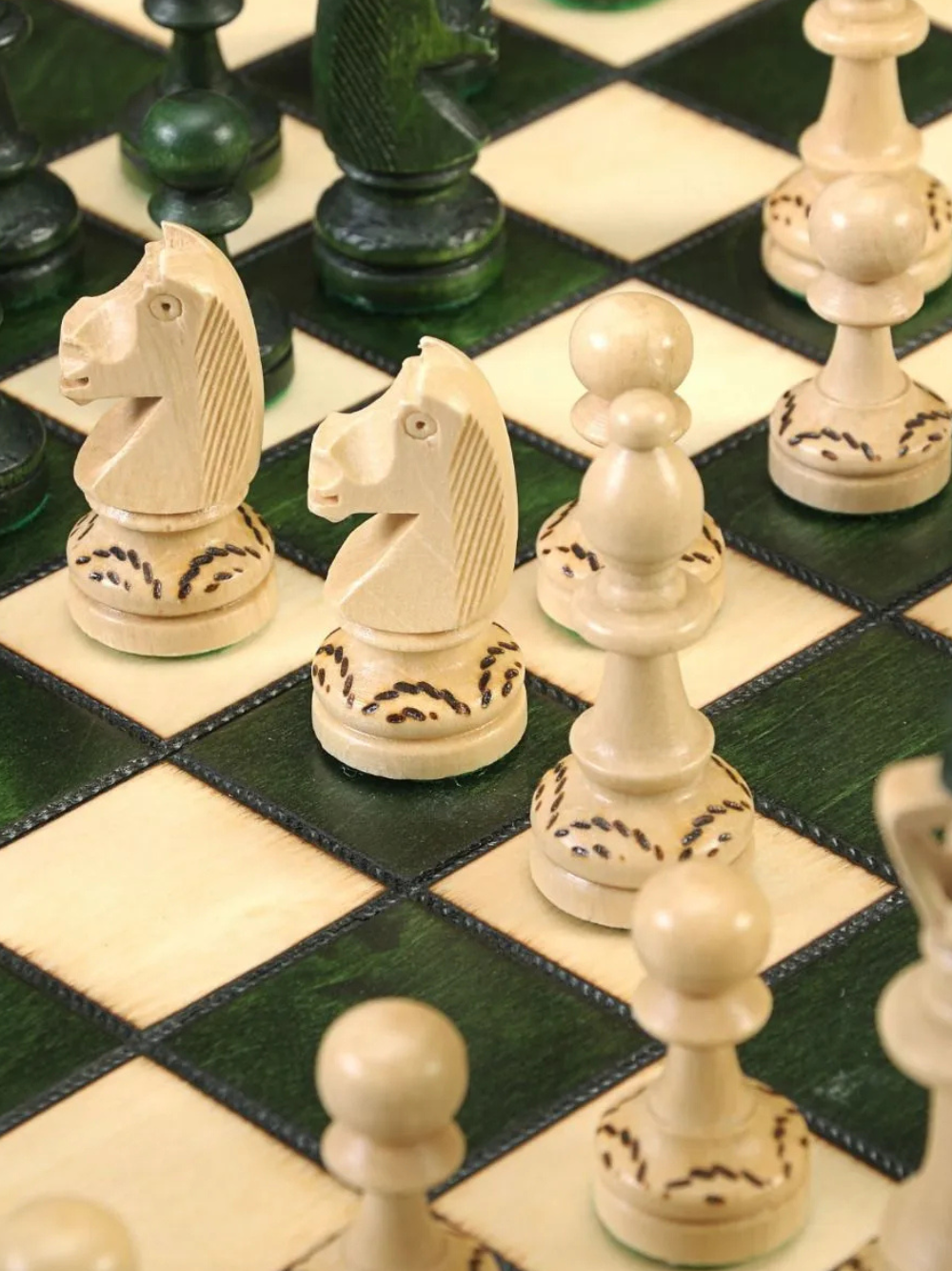 The Green Senator Chess Set