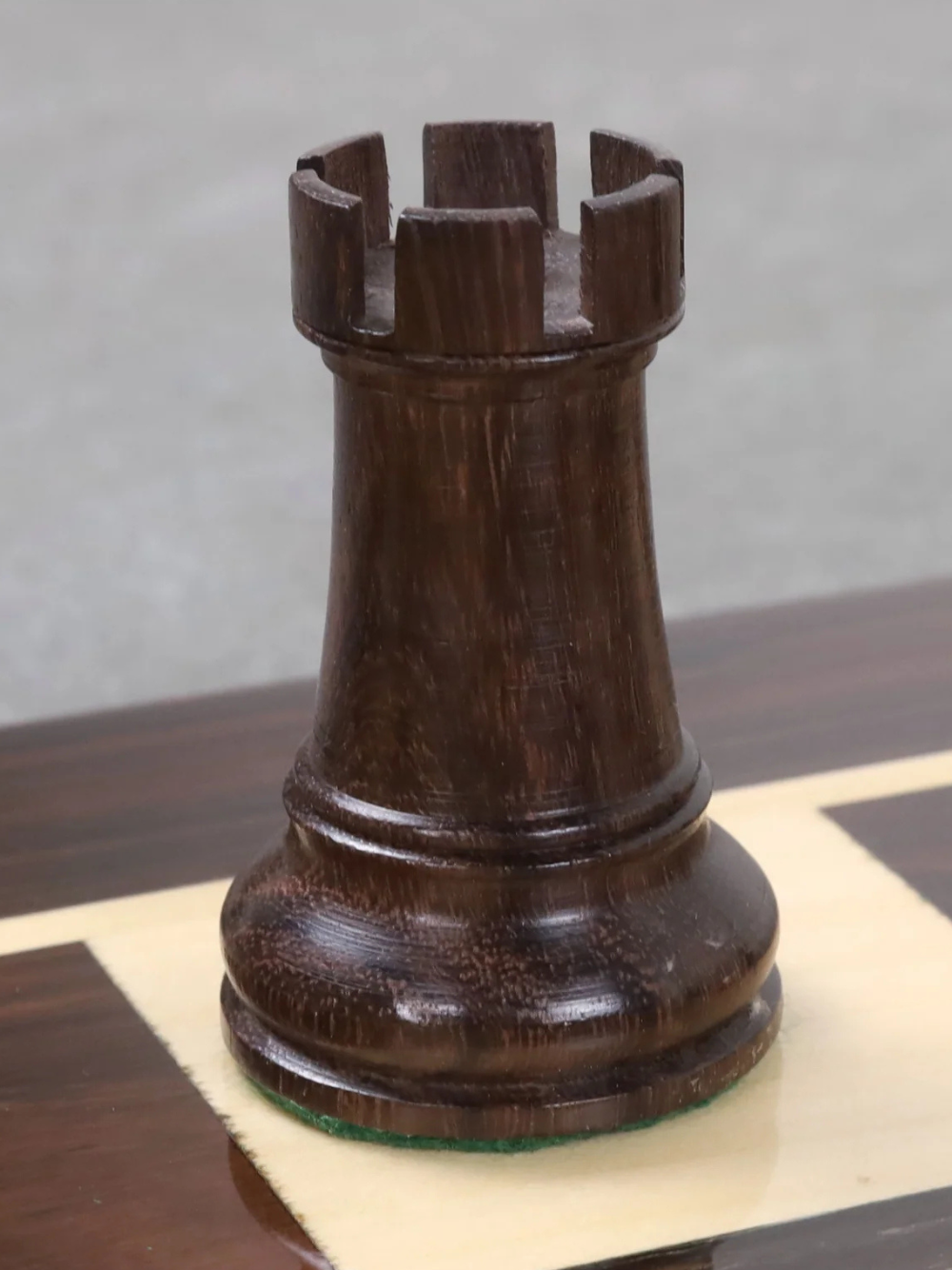 Leningrad Staunton Schachfiguren Palisander &amp; Buchsbaum - 4" König