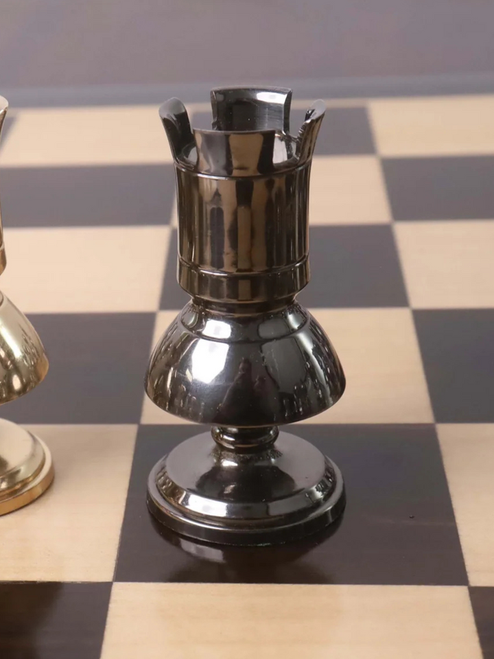 Set di Scacchi di Lusso Serie Vittoriana in Ottone 3,4" - Solo Pezzi - Oro Metallico e Grigio