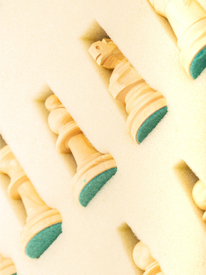 Staunton Europe chess set weighted pieces with MATTE finish with sapelli/maple board