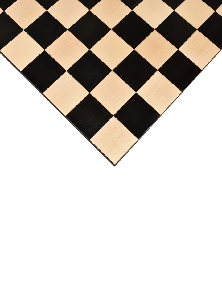 Scacchiera senza bordi in legno massello intarsiato in ebano e acero (casella 55 mm)