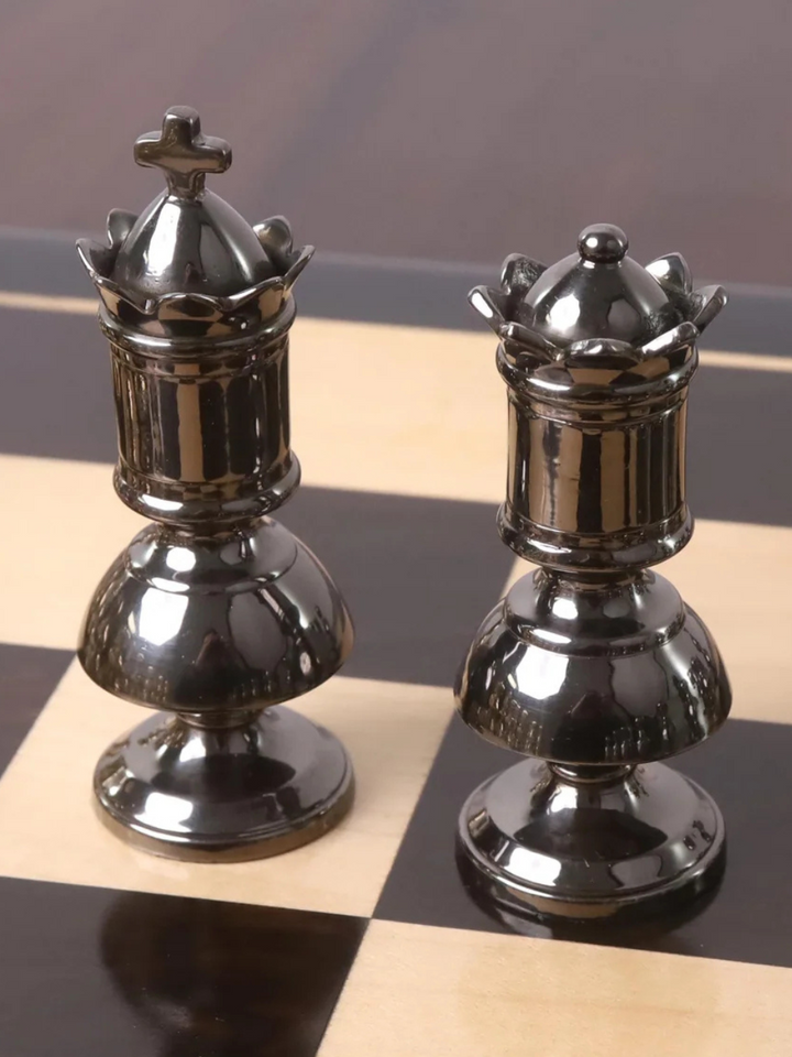 Set di Scacchi di Lusso Serie Vittoriana in Ottone 3,4" - Solo Pezzi - Oro Metallico e Grigio