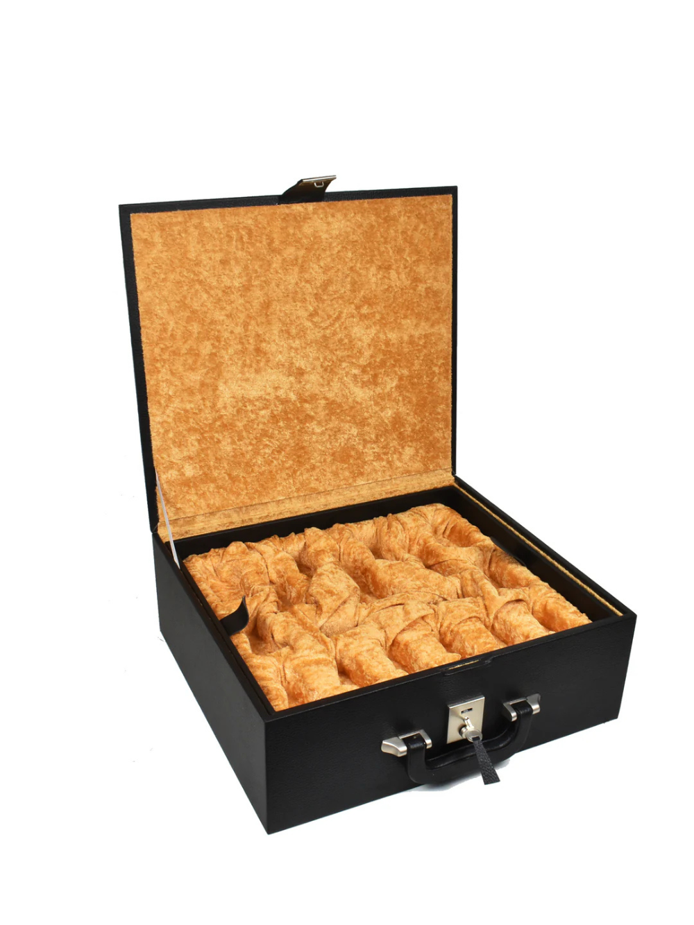 4.6" Rare Columbian Chess Set