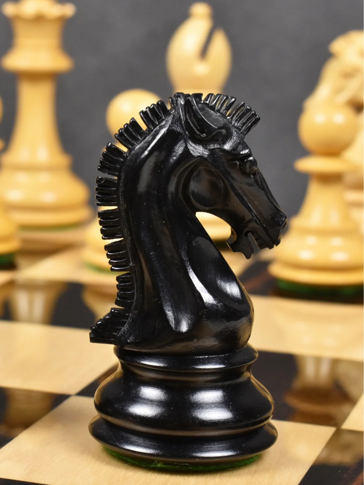 Figurki szachowe Staunton z serii Craftsman 3,9" podwójnie wyważone, z hebanowego drewna