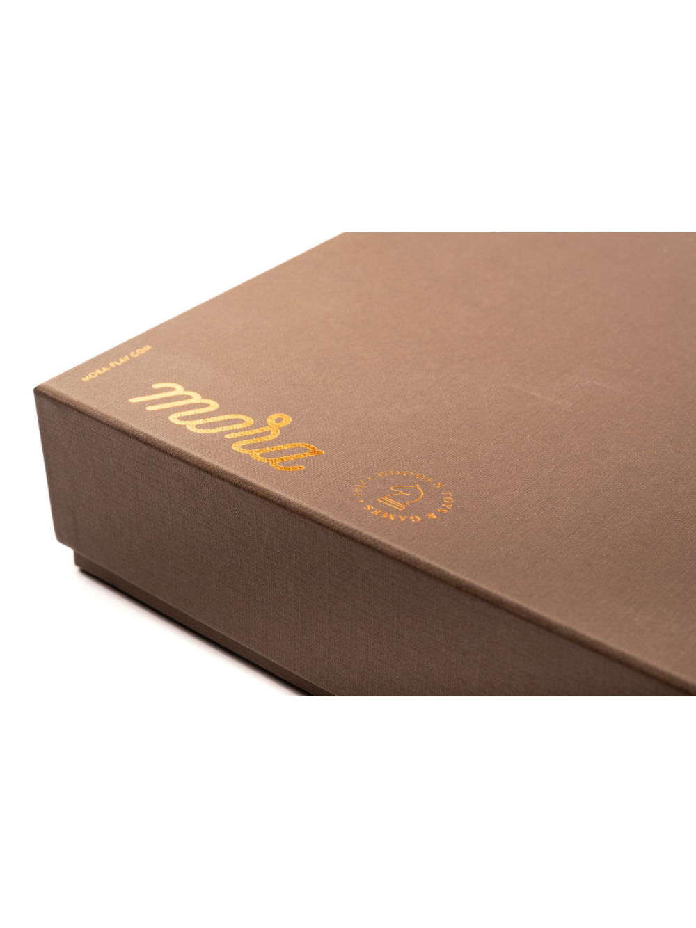 Staunton Europe chess set weighted pieces with MATTE finish with sapelli/maple board