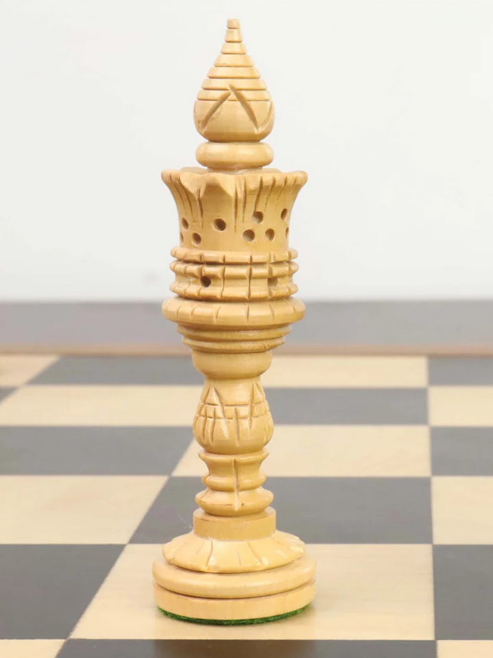Set de ajedrez de la serie Loto tallado a mano de 4.7" - Solo piezas de ajedrez en madera de ébano con peso
