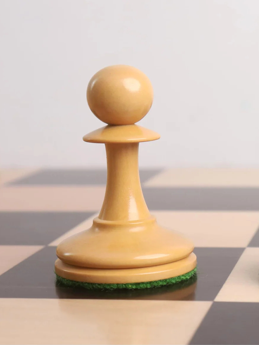 19th century B and Co Reproduced Luxury Chess Pieces Ebony Wood & Boxwood - 4.2″ King