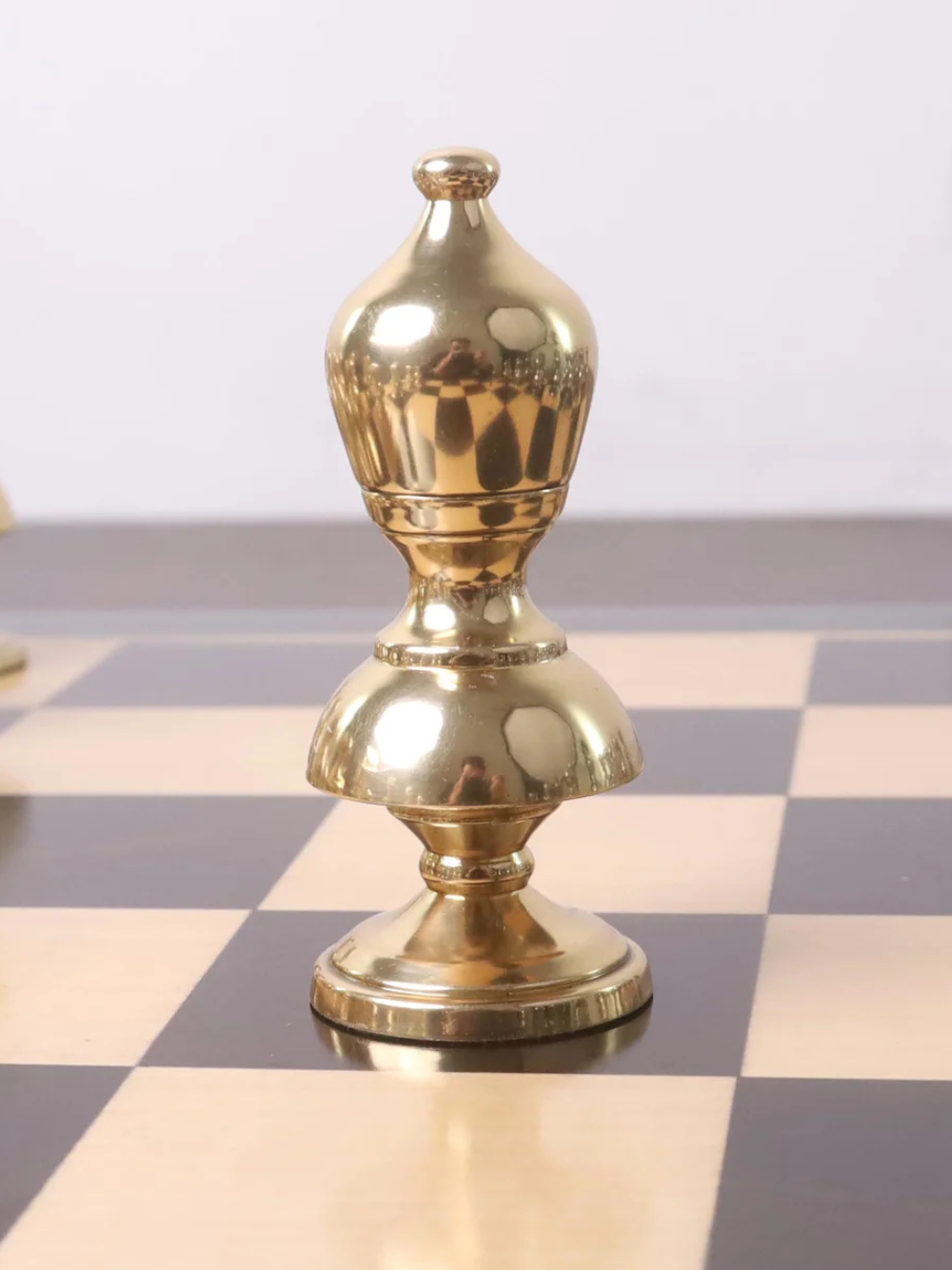 Set di Scacchi di Lusso Serie Vittoriana in Ottone 3,4" - Solo Pezzi - Oro Metallico e Grigio