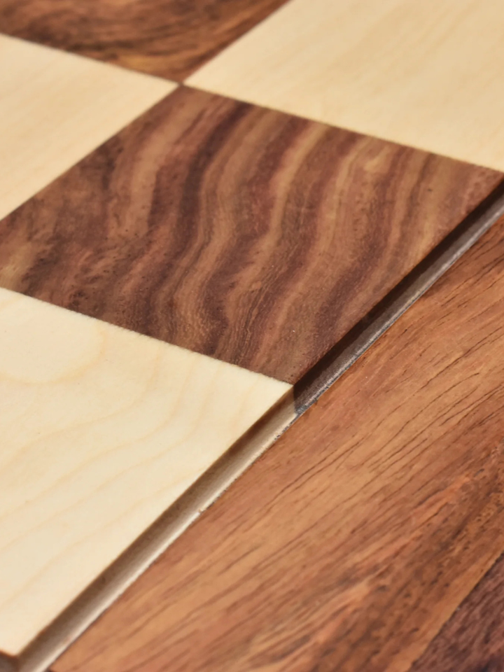 Set di Scacchi Staunton Leningrado 4" - Pezzi in Palissandro Dorato con Scacchiera e Scatola