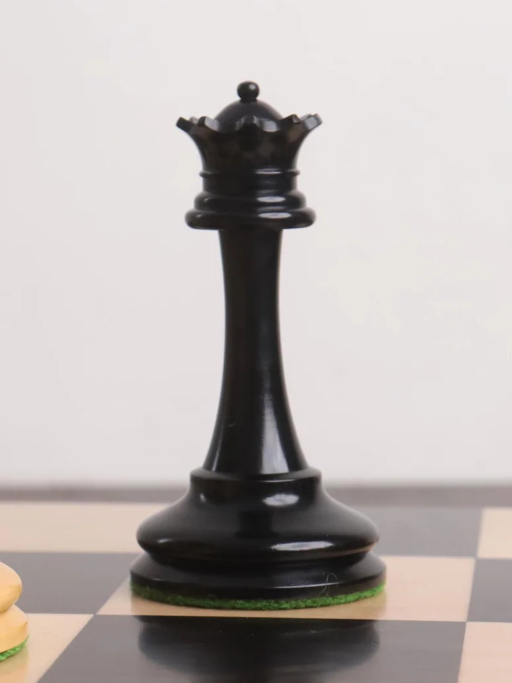 19th century B and Co Reproduced Luxury Chess Pieces Ebony Wood & Boxwood - 4.2″ King