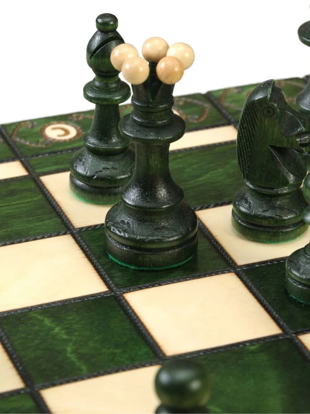 The Green Senator Chess Set