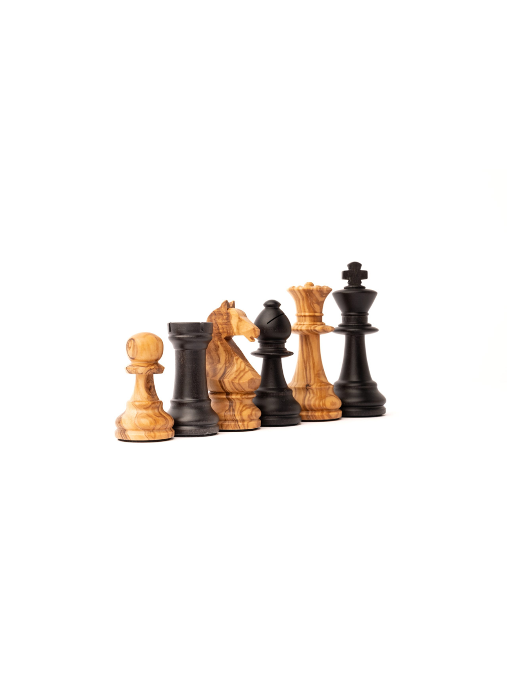 Staunton Europe nº6 chess set with OLIVE WOOD pieces with BLACK board