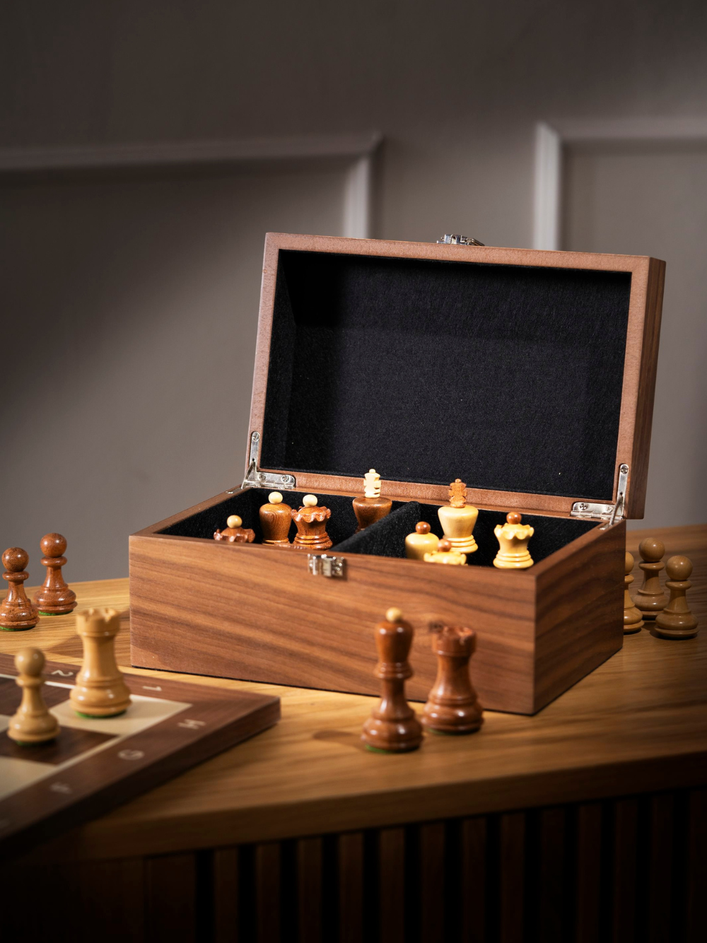 Sapele Chest for Chess Pieces