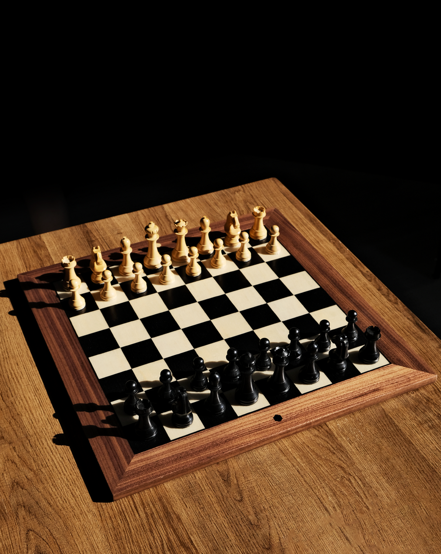 Buy World Chess Home Edition Set - Black and White | World Chess Shop