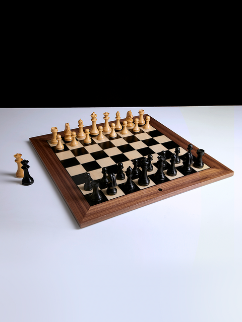 Weltschachspiel (Home Edition in Schwarz und Weiß)