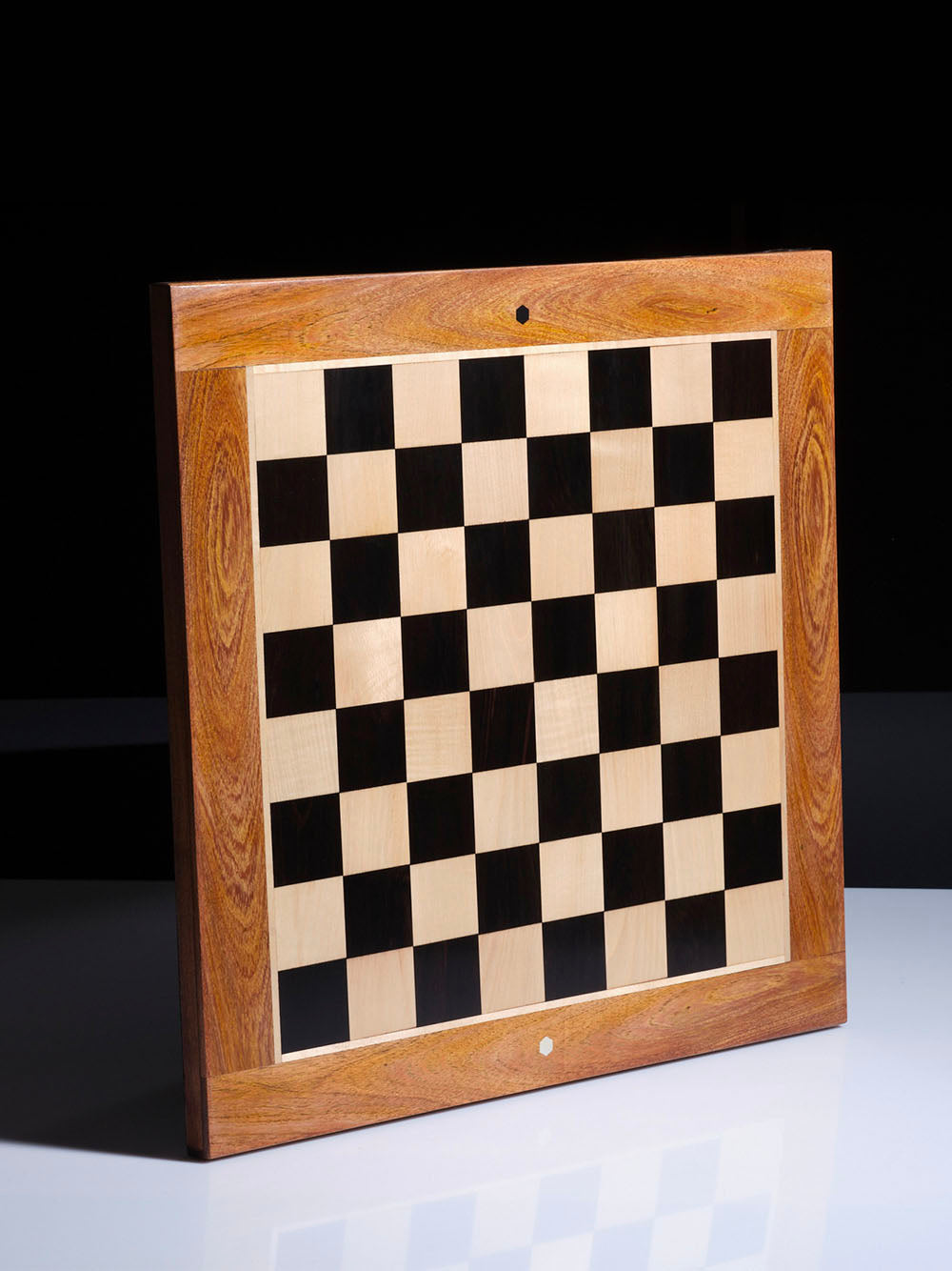 Premium Schachbrett aus Holz