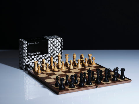 Official World Chess Studio Set